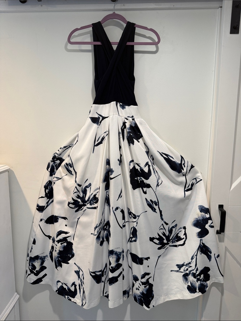 Lauren Ralph Lauren navy and White Floral gown.